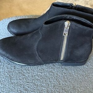 Aldo Black Ankle Booties with Zipper